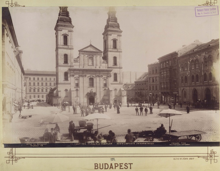 "Belvárosi főplébániatemplom. A felvétel 1890 után készült." A kép forrását kérjük így adja meg: Fortepan / Budapest Főváros Levéltára. Levéltári jelzet: HU.BFL.XV.19.d.1.07.171